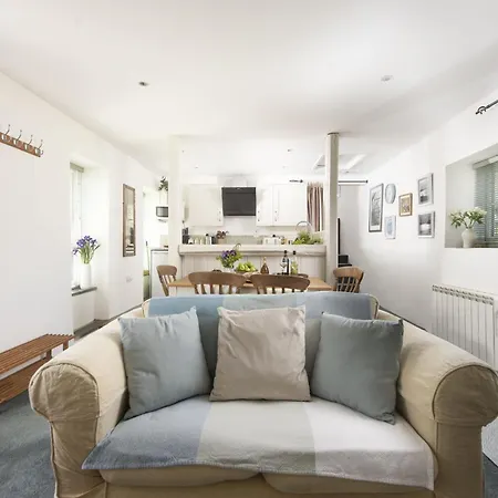 Holiday home Roseland Truro