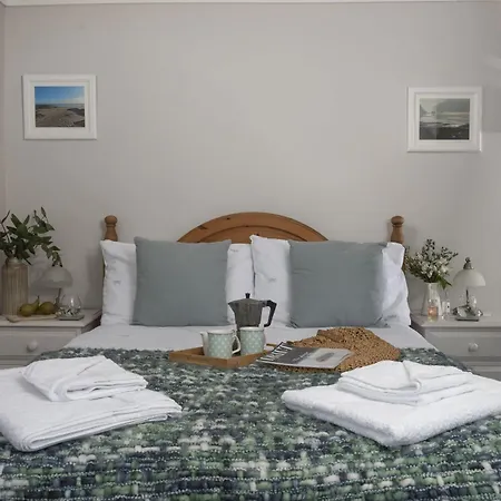 Holiday home Roseland Truro